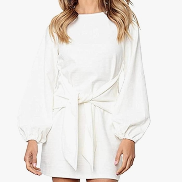 Pretty Garden White Long Sleeve Dress - Picture 2 of 2